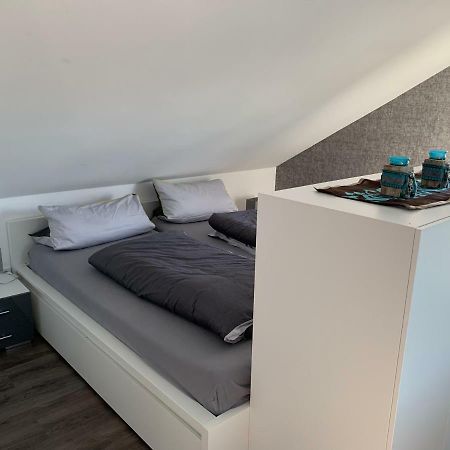 Kami Apartment Ахерн Екстериор снимка